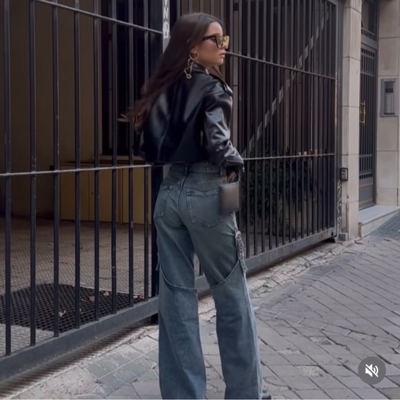 Zara TRF WIDE LEG BUCKLE JEANS - Picture 12 of 16